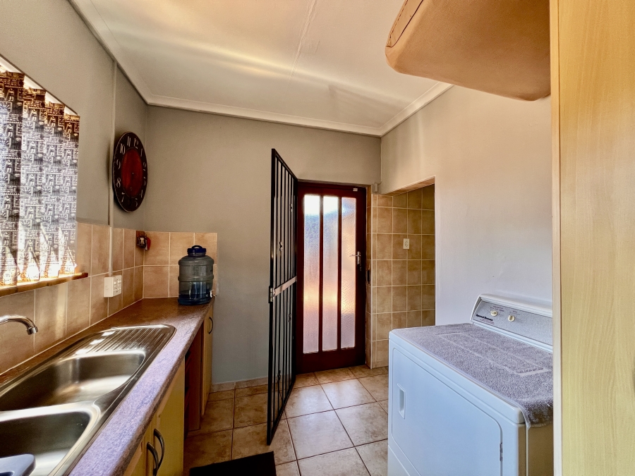 4 Bedroom Property for Sale in Vredenburg Western Cape